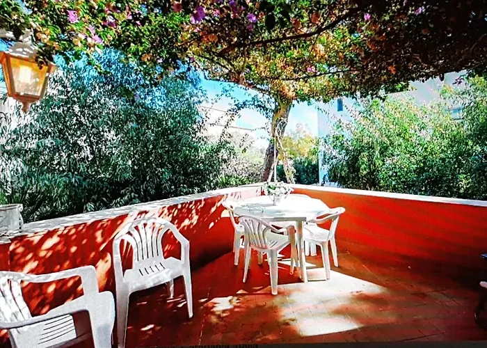 Elegante E Centralissimo Appartamento In Villa